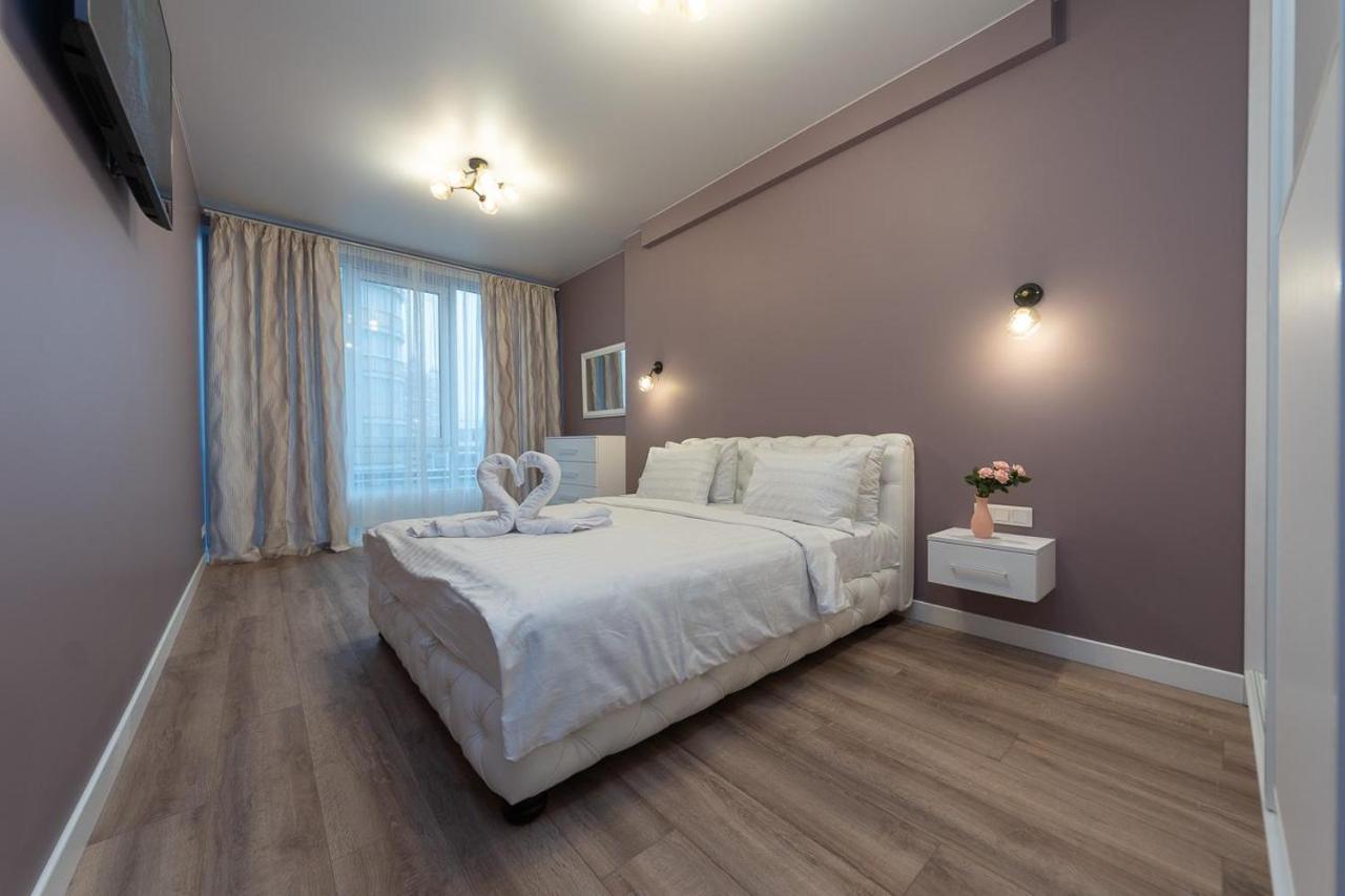 New Modern Apartments. Metro Minskaya Київ Екстер'єр фото