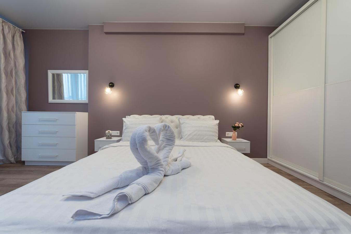 New Modern Apartments. Metro Minskaya Київ Екстер'єр фото